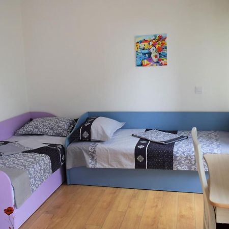 Top Center Apartment Gramophone With Private Parking Burgas Esterno foto